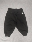 Czarne dresy Kaxs rozmiar 62 cm