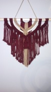 Makrama bordowa ozdoba scienna