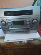 Radio  magnetofon samochodowy