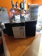 Miniwieża LG z głośnikami i pilotem