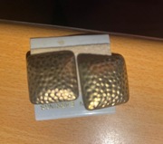 KOLCZYKI w kształcie kwadratu w kolorze złotym,wymiary;3cmx3cm