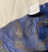 t072 szyfon kresz niebieski kwiaty 350 na 130 cm