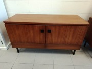 Komoda z drewna Tekowego marki Musterring z lat 70 styl Vintage