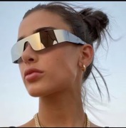 Okulary przeciwsłoneczne damskie i męskie 