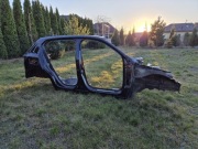 Błotnik tylny prawy,słupek,próg,podłużnica Volvo xc40 