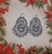 Kolczyki szydełkiem robione 