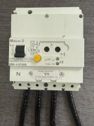 Eaton Moeller NZM1-4-XFI300R blok różnicowoprądowy do NZM1 używany