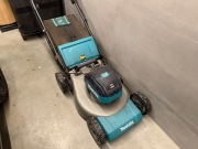 Kosiarka akumulatorowa Makita LM002GZ 53 cm 70l ładowarka 2 aku XGT 40V 5Ah