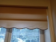 Roleta beżowa 120 cm mocowana do ściany