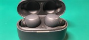 Słuchawki Sony Link Buds S WF-LS900NB czarne, prawa trochę cichsza