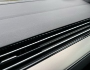 Listwy dekory blendy stal szczotkow. deski i drzwi VW Passat B8 Arteon