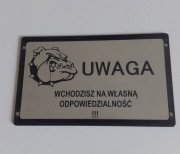 Srebrna tabliczka uwaga zły pies pitbull amstaff 