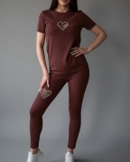 Prążkowany damski komplet sportowy legginsy i bluzka ozdobne serca dżety S
