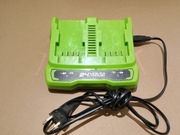 ŁADOWARKA AKUMLATORÓW DUAL GREENWORKS CAG819 2 x 24V 4Ah G24x2UC4