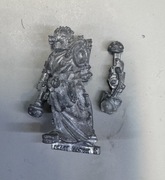 Servitor z zestawu Grimaldusa metal Recast