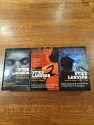 Zamek z piasku / Dziewczyna która igrała / Mężczyźni którzy