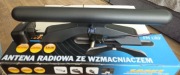 Antena radiowa że wzmacniaczem