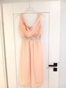 Elegancka jasnoróżowa cekinowa sukienka weselna New Look40L pudrowyróż