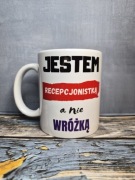 Kubek „Nie jestem czarodziejem” - zabawny gadżet do biura i każdego zawodu