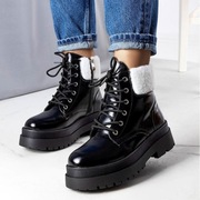 Czarne Ocieplane Botki z Kożuszkiem