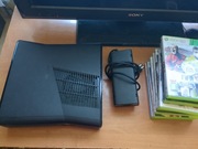 Konsola Xbox 360 (250GB) + zasilacz + gry