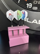 różowy stojak na 3 lotki