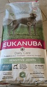 Karma dla psa Eukanuba Daily Care Adult Sensitive Joints 12 kg