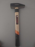 Młotek ślusarski Verkatto 1kg