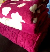 Nowy zestaw piżama szlafrok  z gratisowymi skarpetkami. 