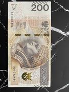 200 zł seria BB1032484 z 30 marca 2015 roku 