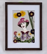 Figlarna dama w  kapeluszu puszczająca oczko. Obraz ręcznie wykonany