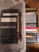 PUDEŁKA NA KASETY VHS.40szt.STAN B.DOBRY-DUŻE I MAŁE!