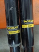 Amortyzatory przód Mercedes Atego 