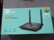Router TP-LINK TL-MR 100