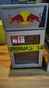 Mała lodówka Red Bull dla kolekcjonera rarytas