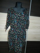 Hous sukienka w kwiaty roz M