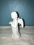 Figurka porcelanowa aniołek