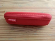 etui na okulary czerwone