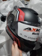 Czarny matowy kask motocyklowy rozmiar L 