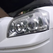 Lampa lewa przód przednia dodge magnum 