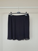 Czarna plisowana spódnica mini S