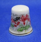 Naparstek Kolekcjonerski Porcelanowy Reutter Germany Pszczoła 