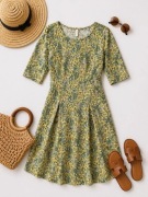 Żółta sukienka w stylu Cottage core rozkloszowana w kwiaty gruby materiał