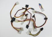 Kable zasilania dysków Molex SATA przejściówki PCI-E - zestaw