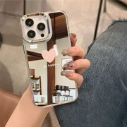 Etui na iPhone 15 Pro Max „Totalne Lustro”.