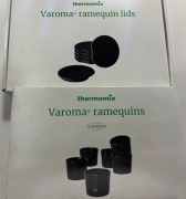 6 czarnych foremek z pokrywkami do termomix