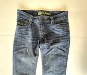 Spodnie proste klasyczne jeansy XS/34 TROLL ozdobne szlufki wada #1838