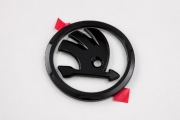Emblemat Skoda Biały, Octavia, Roomster, SuperB, Rapid, Fabia