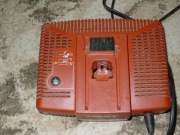 HILTI  TCU 7/36 ładowarka do aku