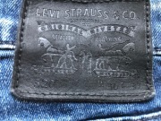 Spodnie marki LEVI STRAUSS  30x32  520